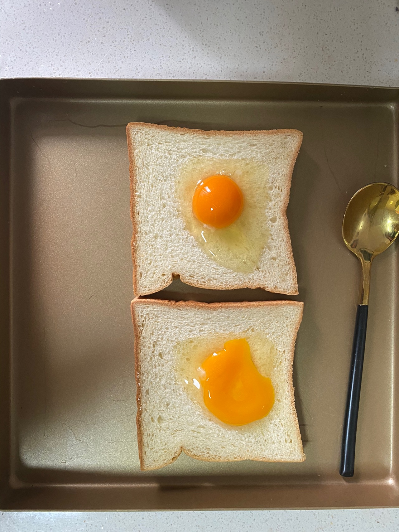 从未见过这3种方法做鸡蛋吐司！5分钟快速早餐！简单、美味、健康！ - 哔哩哔哩
