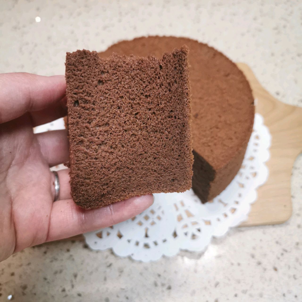 零失败超详细的六寸巧克力戚风蛋糕【图解】_夏天夏小厨