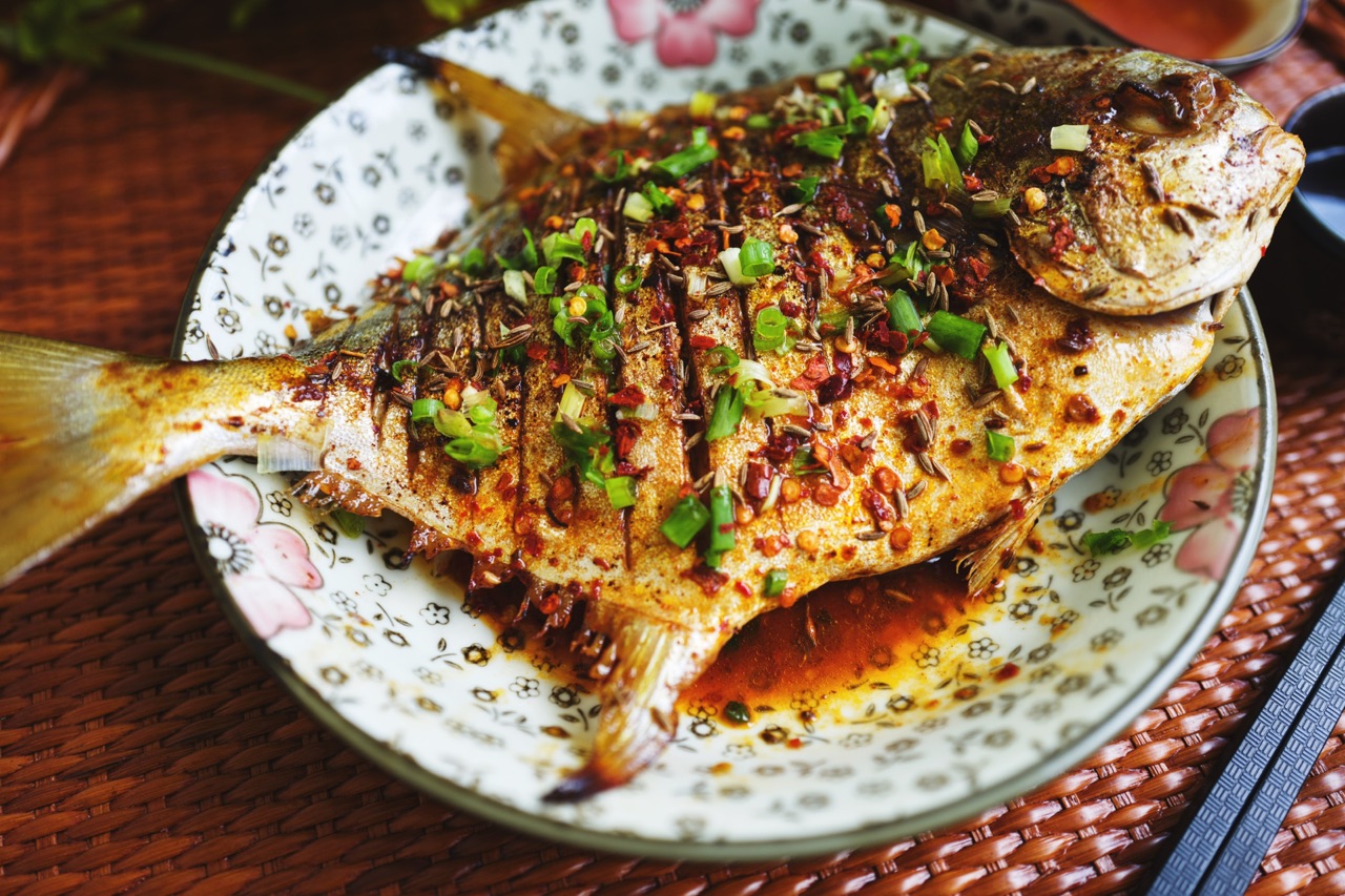 烤金鲳鱼怎么做_烤金鲳鱼的做法_King麻麻_豆果美食